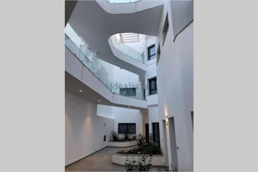 Apartamento De Lujo Con Piscina En Тарифа Экстерьер фото